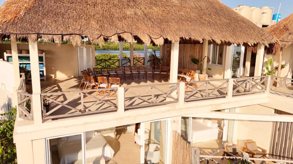 Casa Coco / Carousel