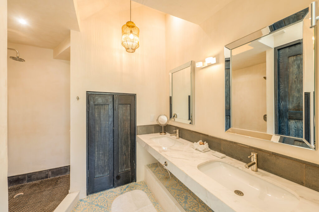 Casa Lola / Suites
