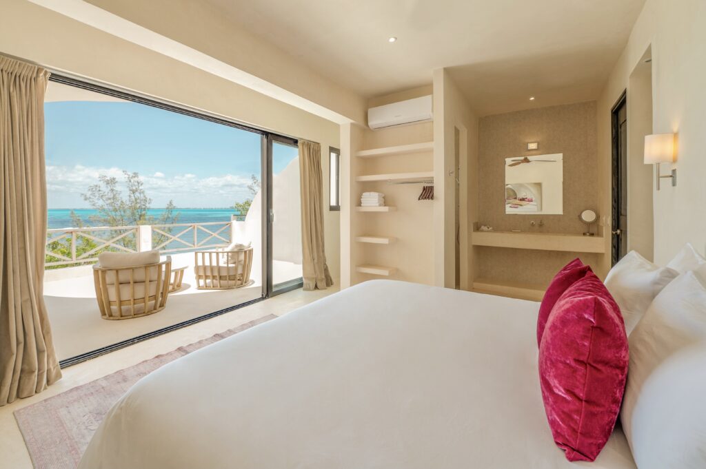 Casa Lola / Suites