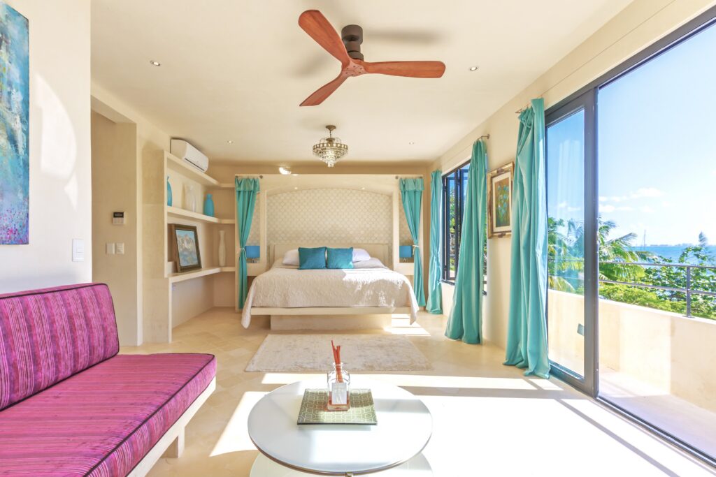 Villa Encantada / Suites