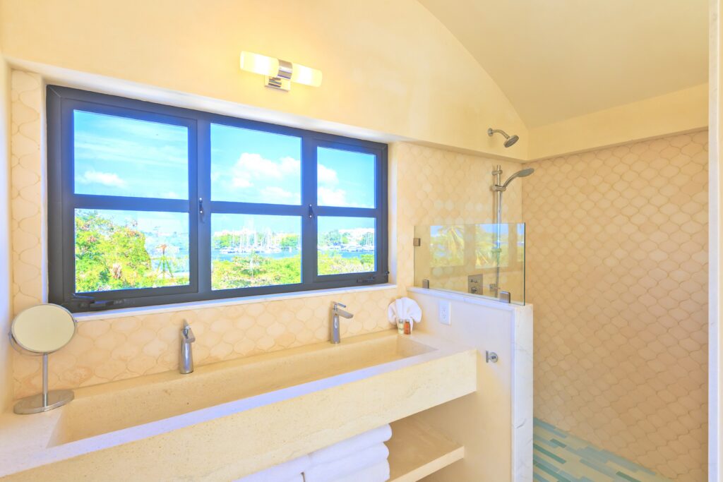 Villa Encantada / Suites